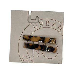 NWT Urban Outfitters Enamel Hair Clip Set